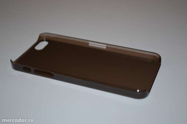21073581_4_644x461_husa-semitransparenta-ultra-slim-pentru-iphone-5-5s-bonus-folie-electronice-si-electrocasnice.jpg