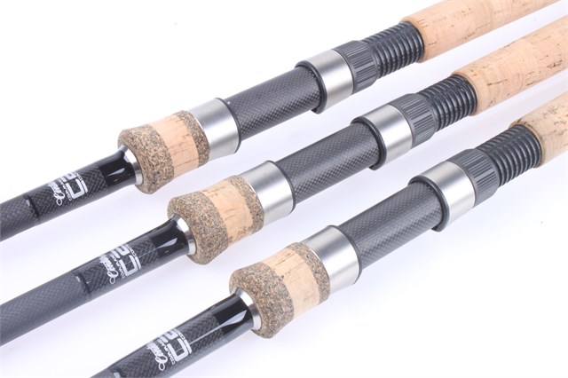 century-c2-black-stealth-full-cork-x-3-rod-p11086-07.jpg