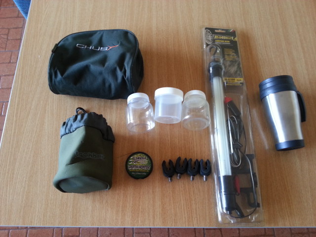accesorii pescuit 003.jpg