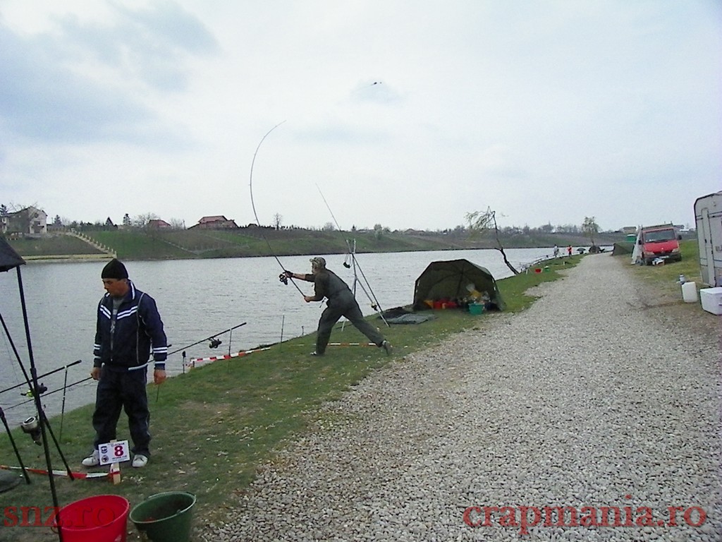 100B0574.jpg