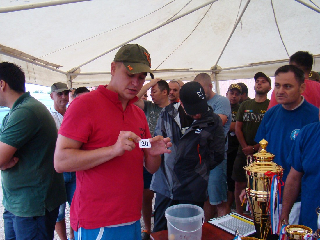 DSC05993 (Copy).JPG