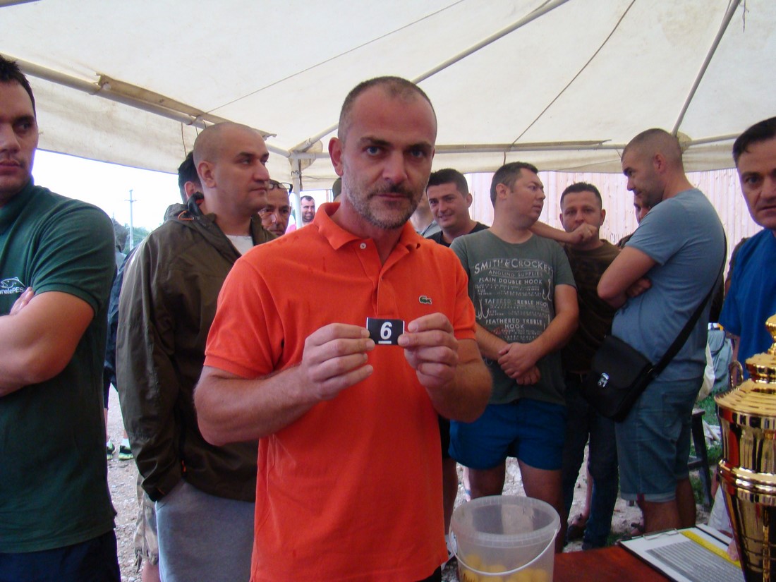 DSC06001 (Copy).JPG