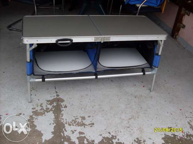 72373074_5_644x461_masa-aluminiu-pliabila-camping-picnic-cu-compartimente-timis_rev004.jpg