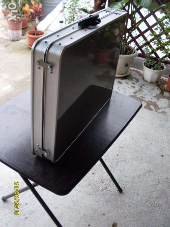 72373074_1_644x461_masa-aluminiu-pliabila-camping-picnic-cu-compartimente-timisoara_rev004.jpg