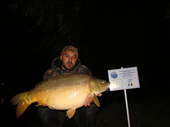 09.JPG