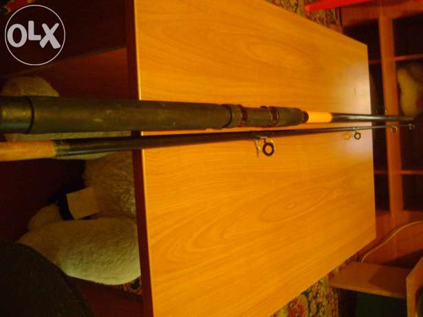 lanseta fibra de sticla goala baracuda  la 2,70m act 200-300 gr 20 lei