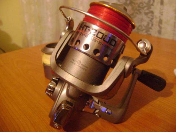 92264676_5_644x461_vand-mulineta-spining-baracuda-wish-ht-2000-bucuresti-ilfov.jpg