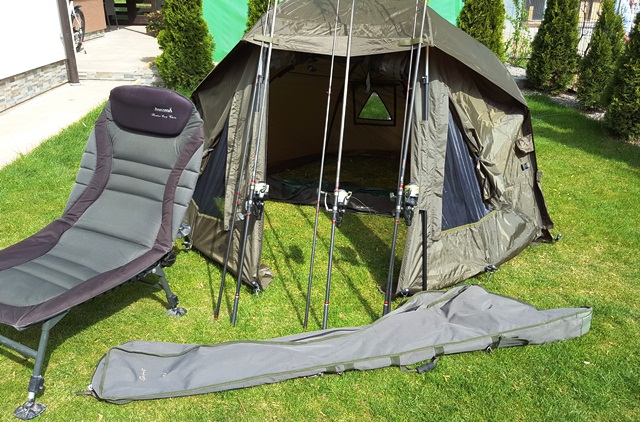 cort Anaconda uncle franks home2 - pret 400 ron