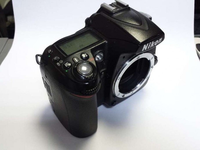 84027376_2_1000x700_dslr-nikon-d90-fotografii.jpg