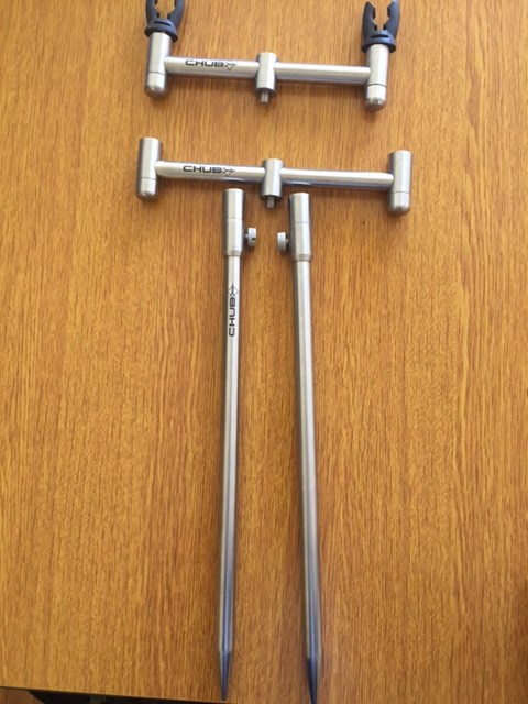 6. Chub suport + picheti lansete.JPG