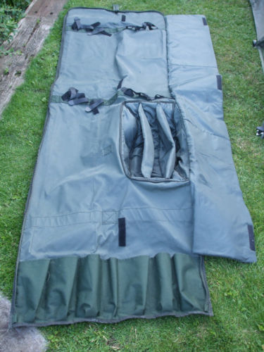 Husa lansete PELZER.jpg